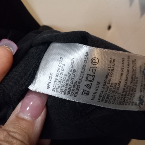 Tommy Bahama 100% Silk Original Fit Black XL Button Down Short Sleeves Shirt - Picture 5 of 16